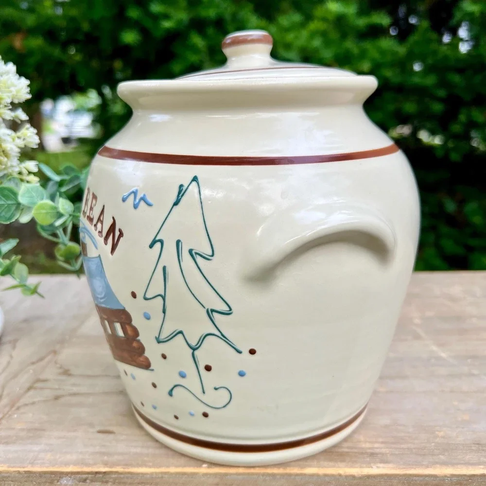 LL Bean Vintage Log Cabin Stoneware Cookie Jar